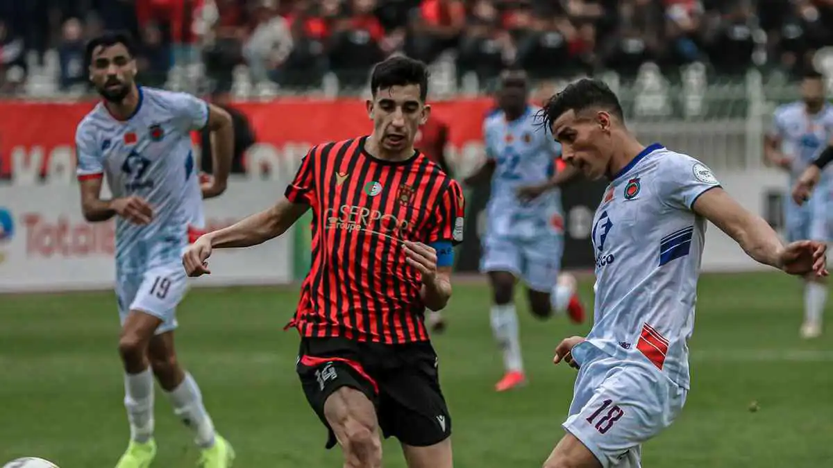 الزمالك يراقب.. 3 أشياء تُلهب صدام أولمبيك آسفي واتحاد الجزائر