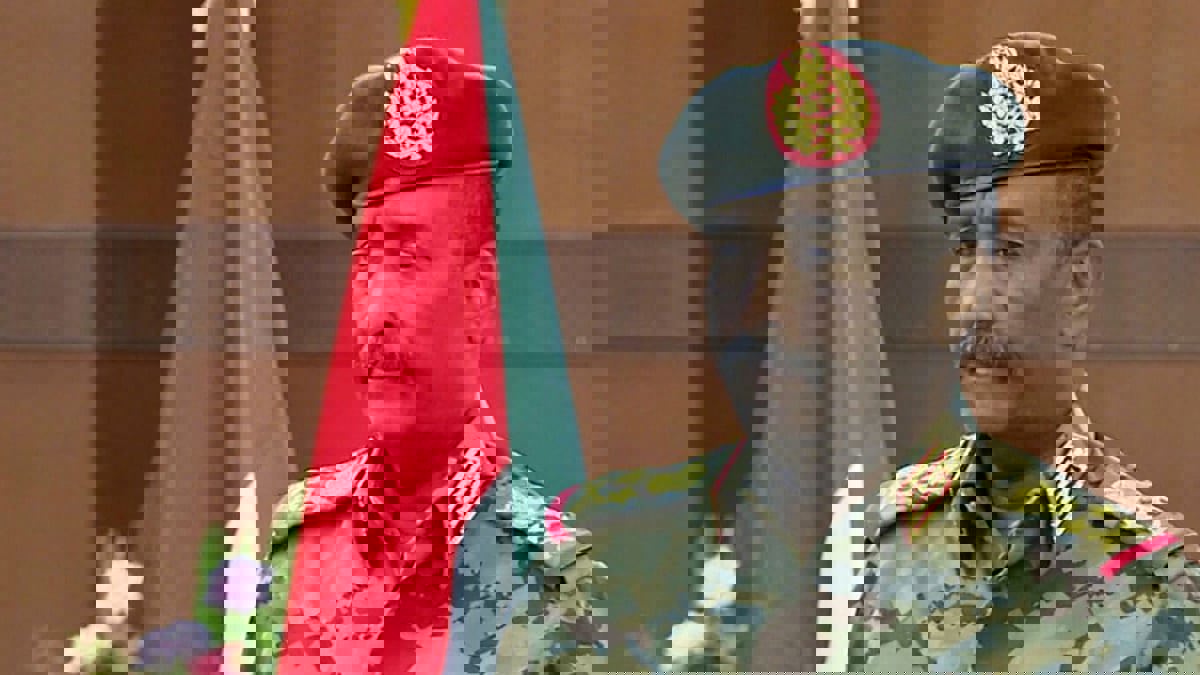 السودان.. البرهان يصدر مرسوما بتشكيل مجلس سيادة جديد