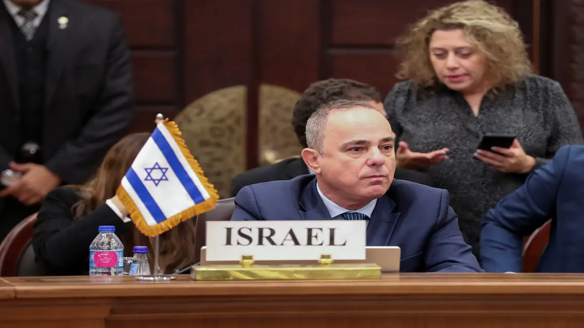 وزير الطاقة: إسرائيل تبدأ محادثات لتصدير الغاز إلى السلطة الفلسطينية