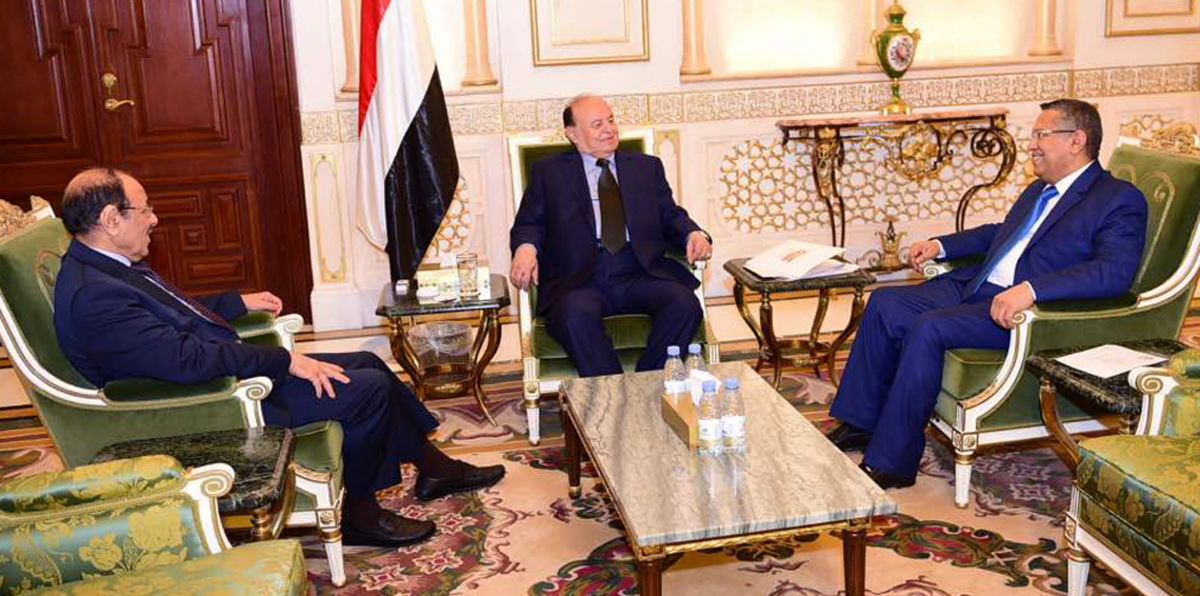 هادي يلتقي بن دغر في الرياض بعد استدعائه