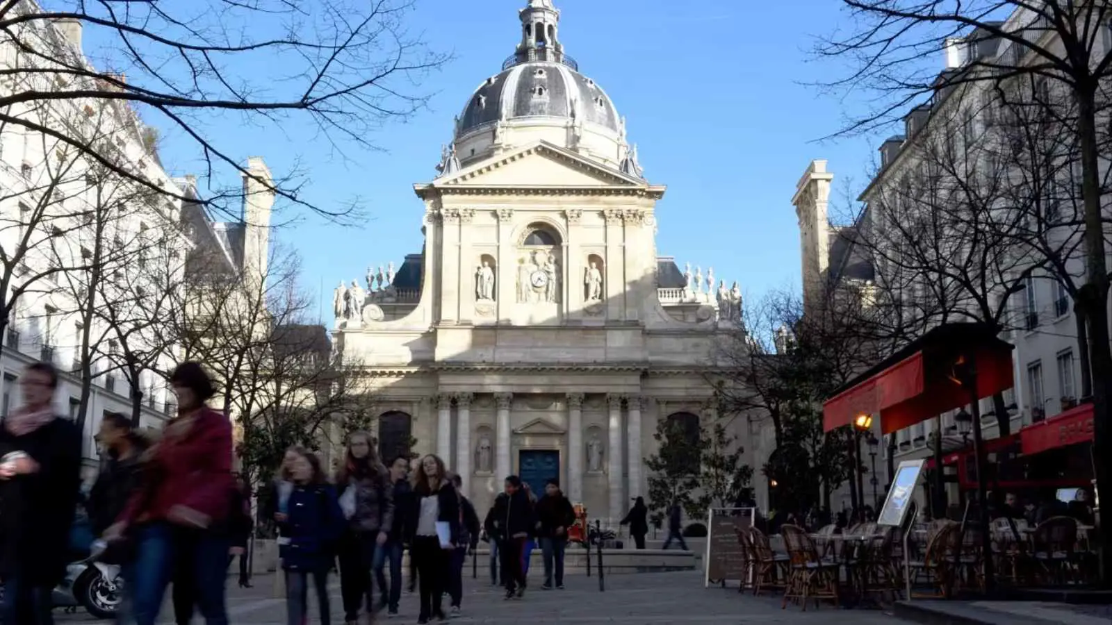 "حوافز وحماية".. أوروبا تخطط لاستقطاب العلماء المقيمين في أمريكا