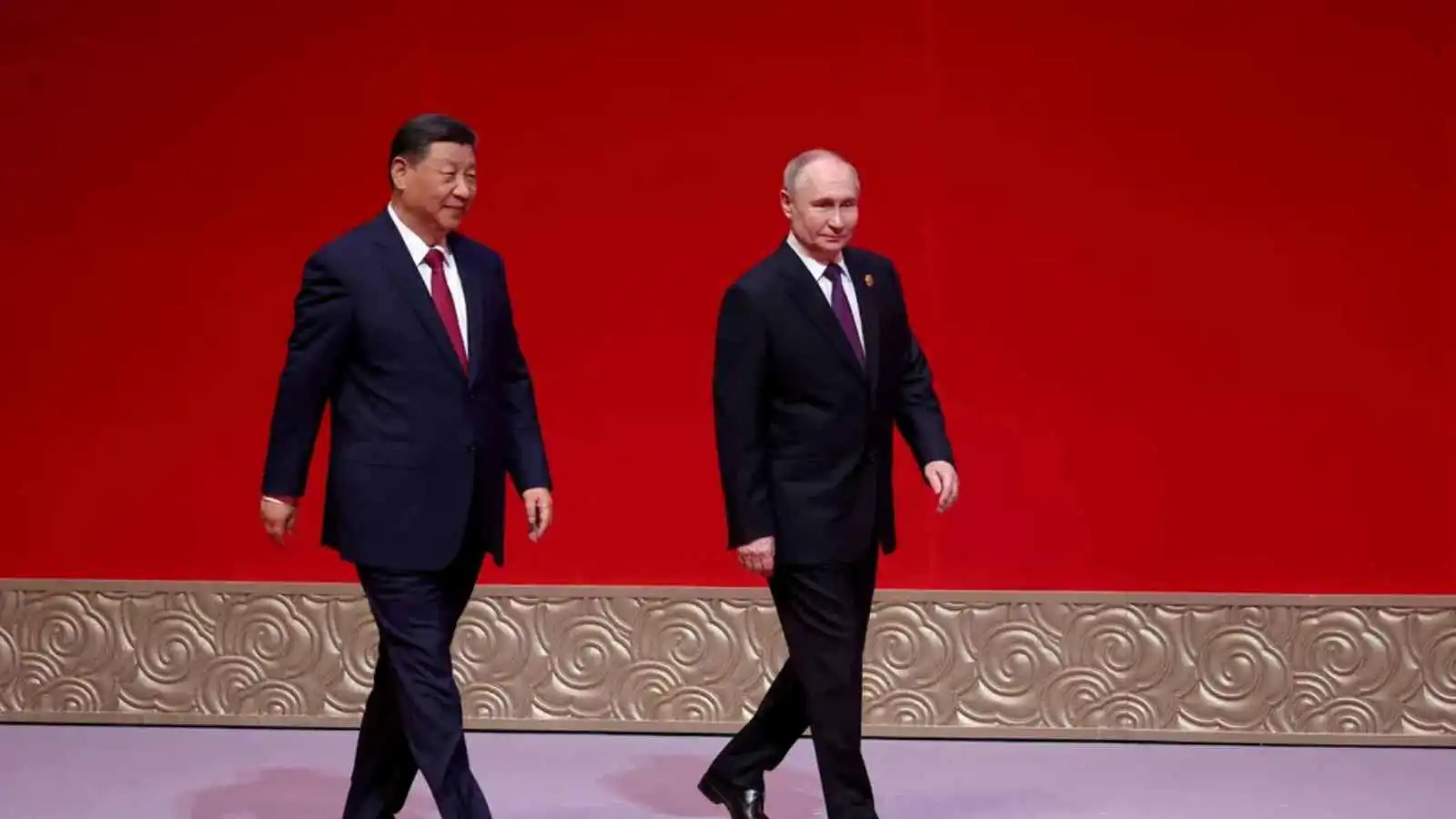 تعدد الحلفاء وطرق الدعم.. لماذا تبدو موسكو أكثرر قدرة على الصمود من كييف؟