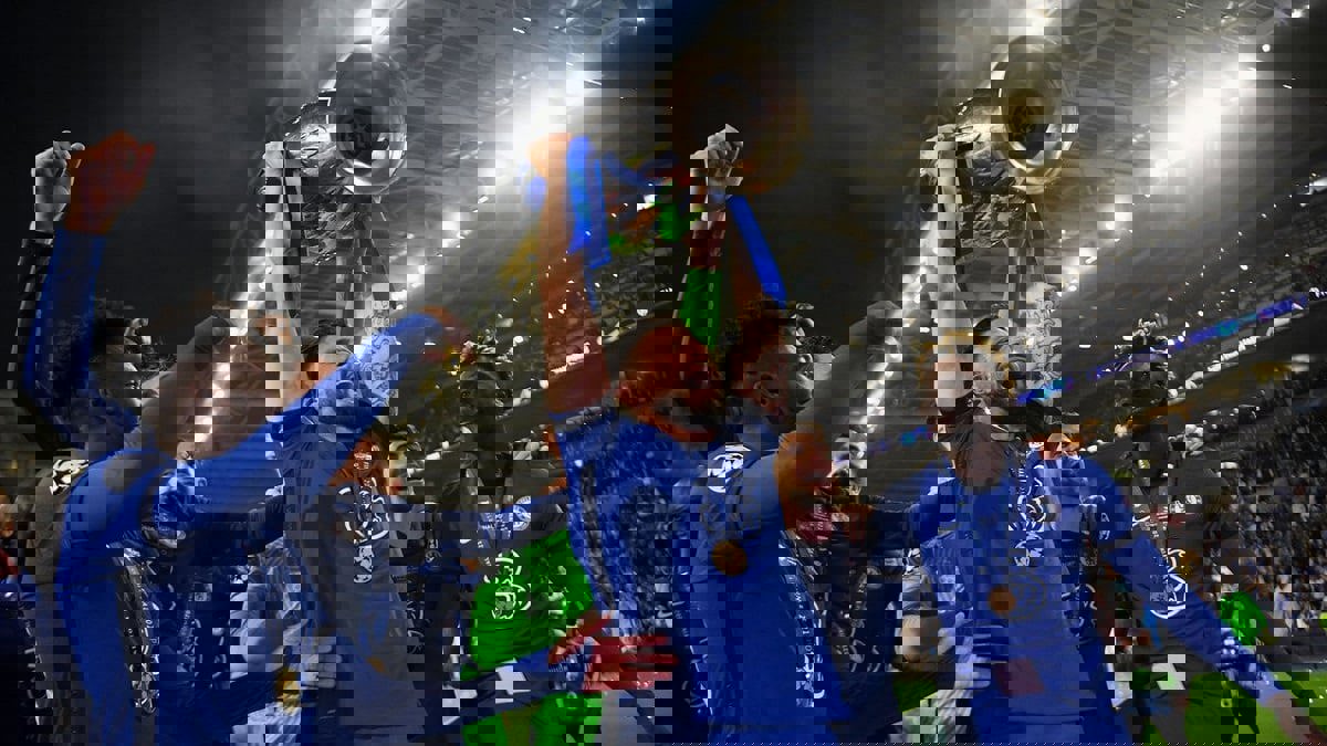 تشيلسي يمدد عقود أوليفيه جيرو وتياغو سيلفا