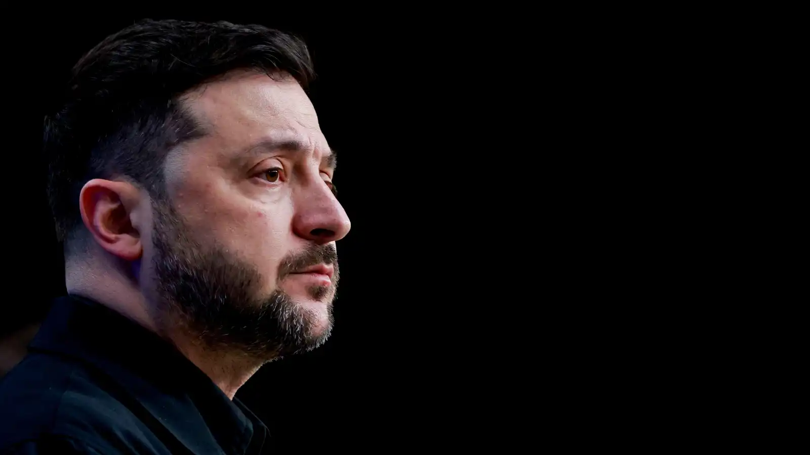 زيلينسكي "مستنفر".. "ساعة الصفر" الروسية تقترب وسط مأزق عسكري