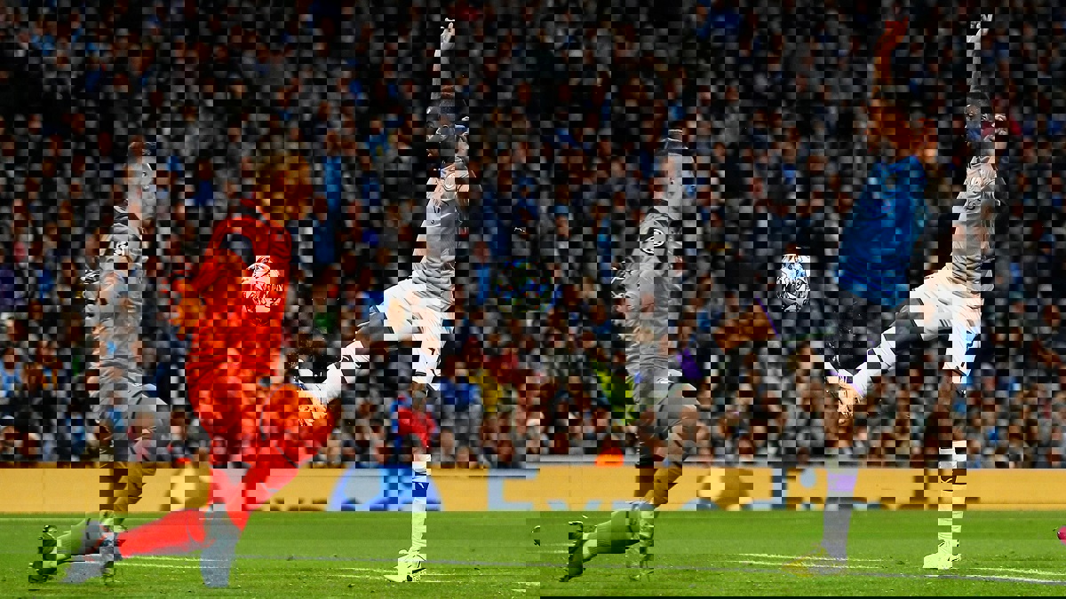 تقرير: مانشستر سيتي سيوافق على بيع رحيم سترلينغ لريال مدريد بهذا المبلغ