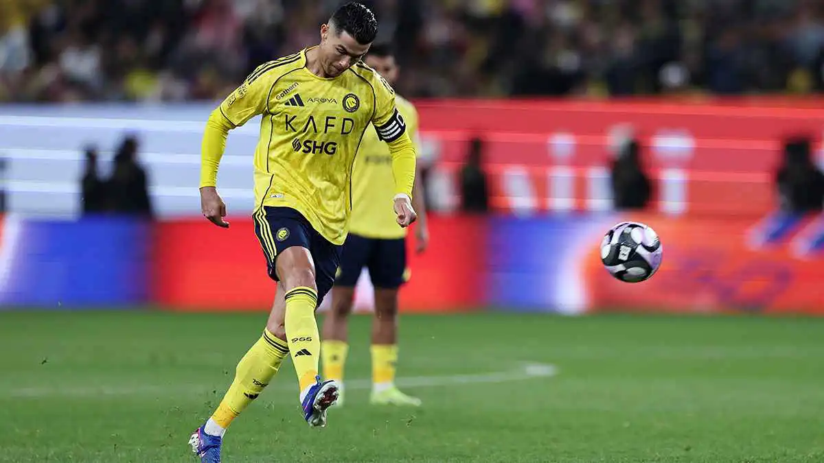 لقطة الموسم.. تعليق ناري من خالد الشنيف حول مهارة كريستيانو رونالدو (فيديو)