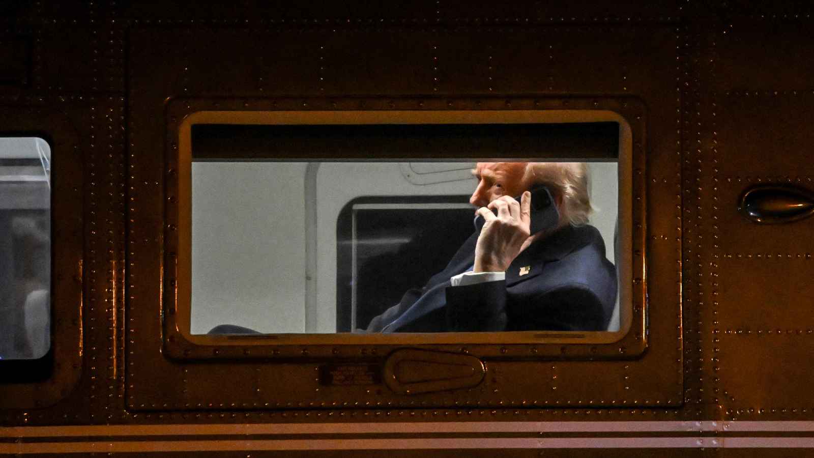 يتنقل بواحدة قديمة.. ترامب قد لا يحظى بطائرة رئاسية في ولايته الثانية