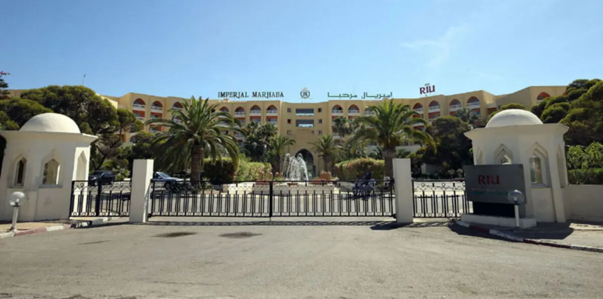 السياحة التونسية تحاول التعافي بعد أن ضرب الإرهاب البلاد