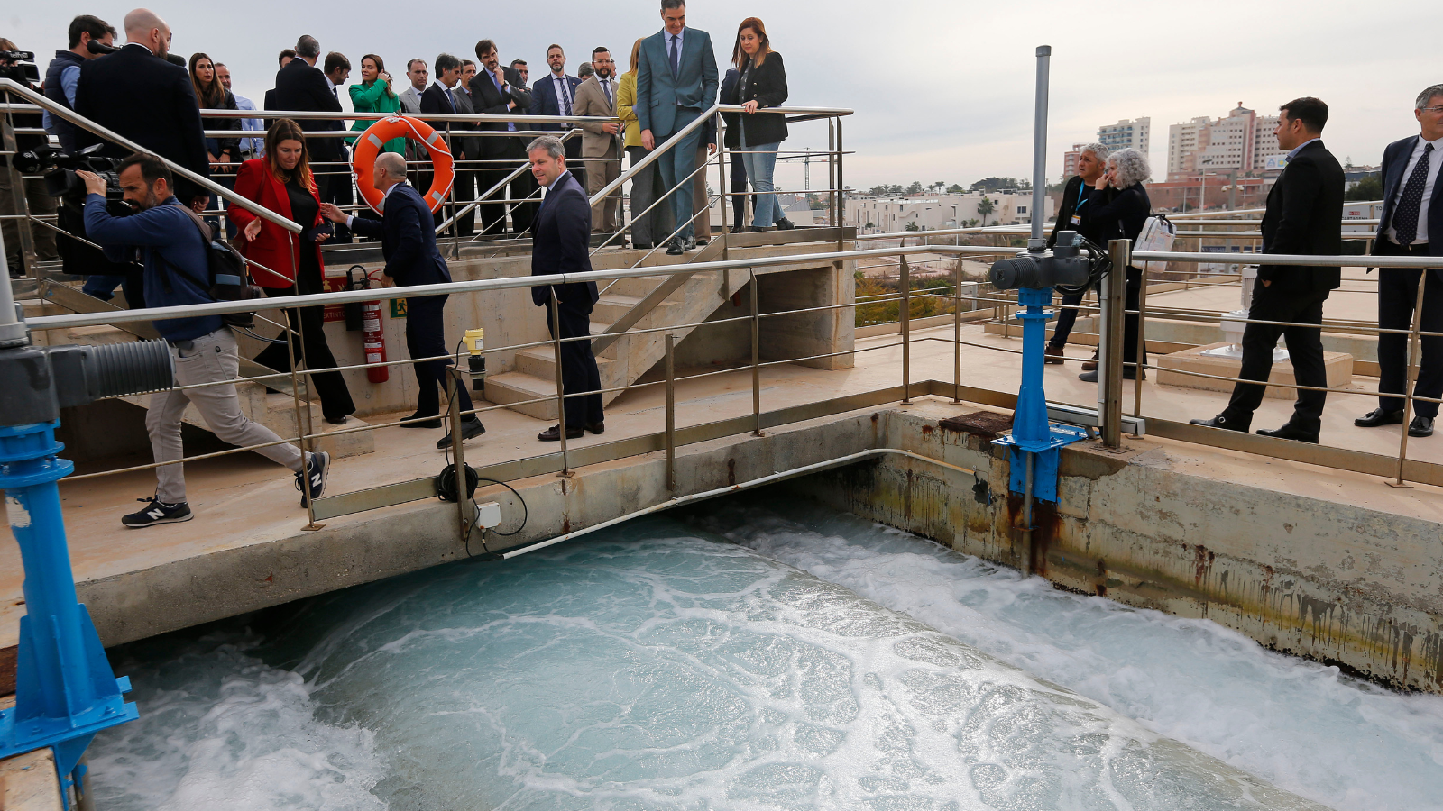 الأردن يوقع عقداً لإنشاء إحدى أكبر محطات تحلية المياه في العالم