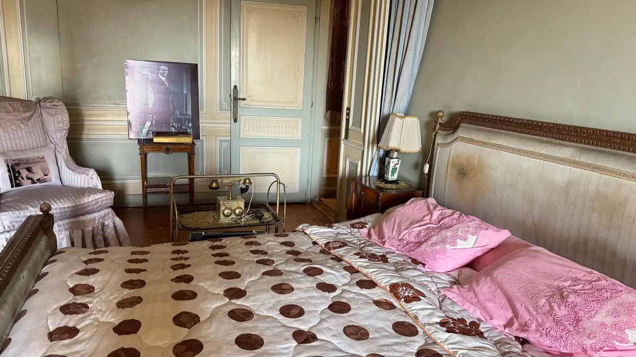 غرفة نوم عبد الحليم حافظ