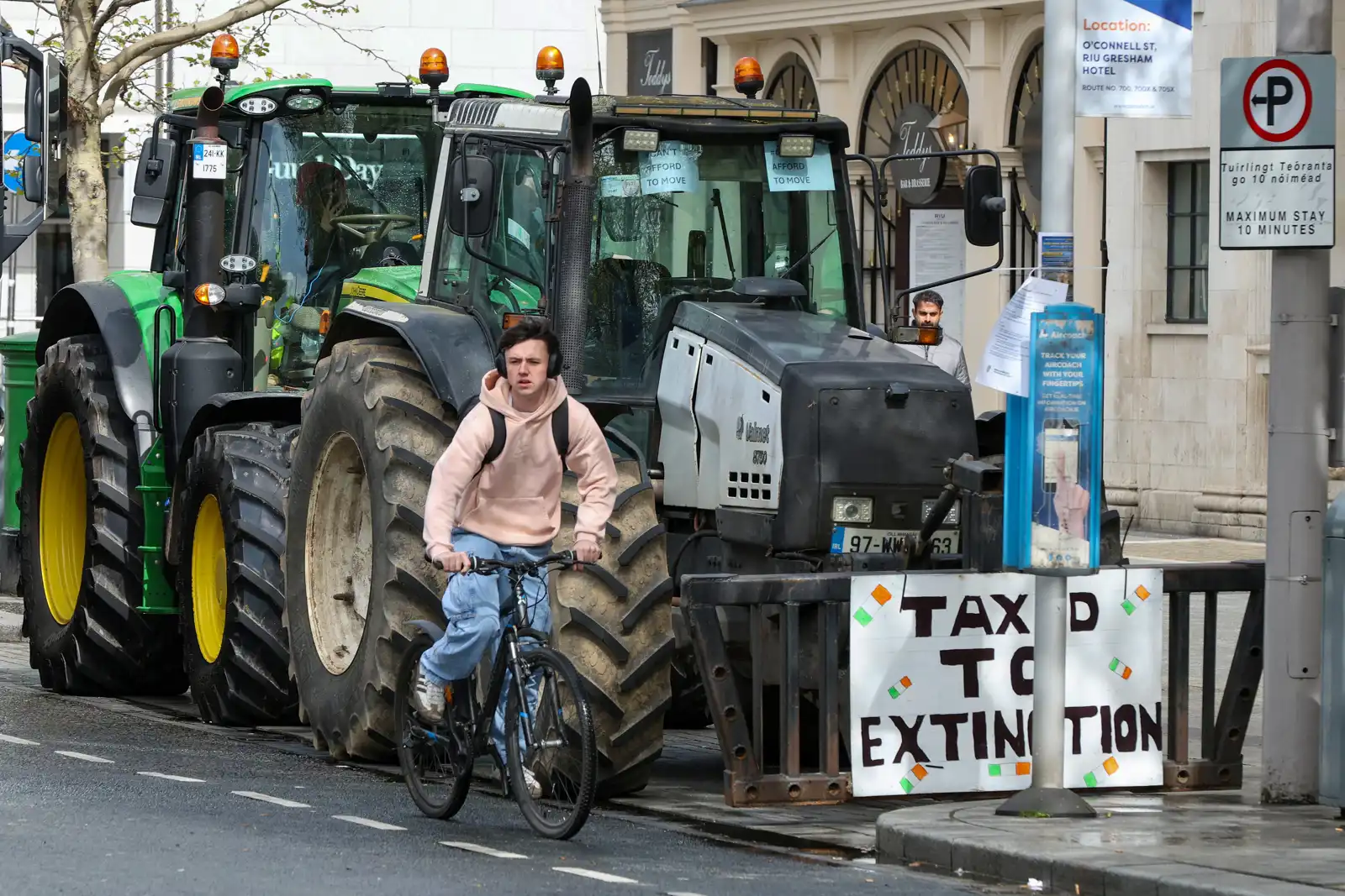 جانب من الاحتجاجات