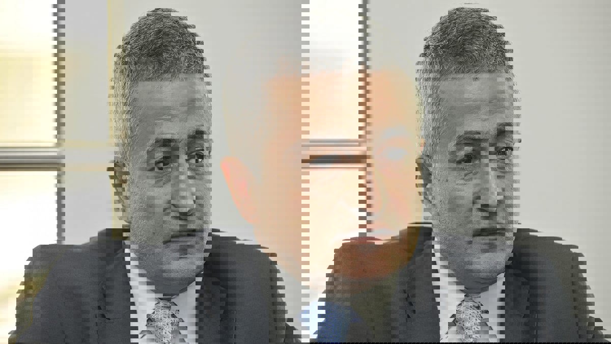 لماذا عطّل وزير المالية اللبناني استئناف التحقيق في انفجار ميناء بيروت؟