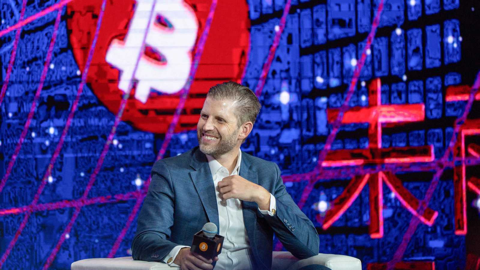 نجل ترامب يروّج للبتكوين في آسيا