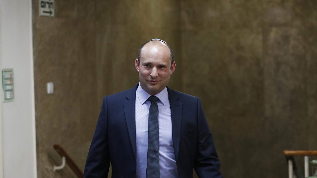 تجار فلسطينيون يقاضون وزير الجيش الإسرائيلي بسبب منع تصدير المنتجات الزراعية 