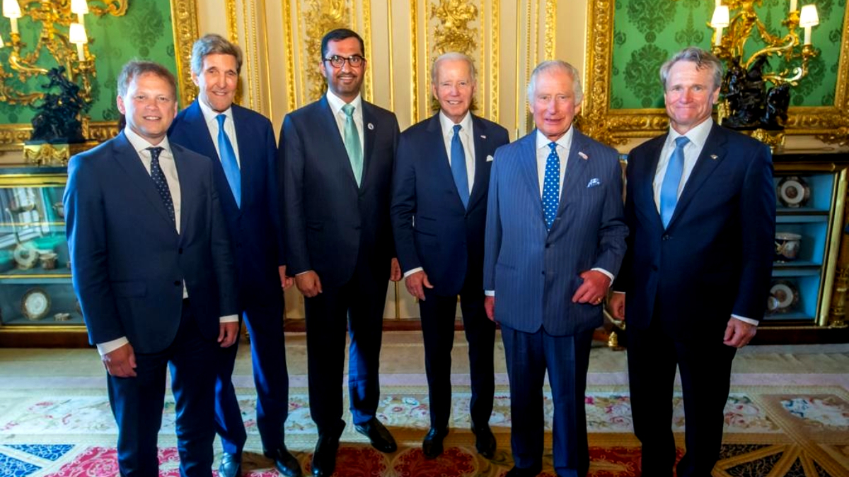 سلطان الجابر يدعو لزيادة التمويل المناخي إلى تريليونات الدولارات