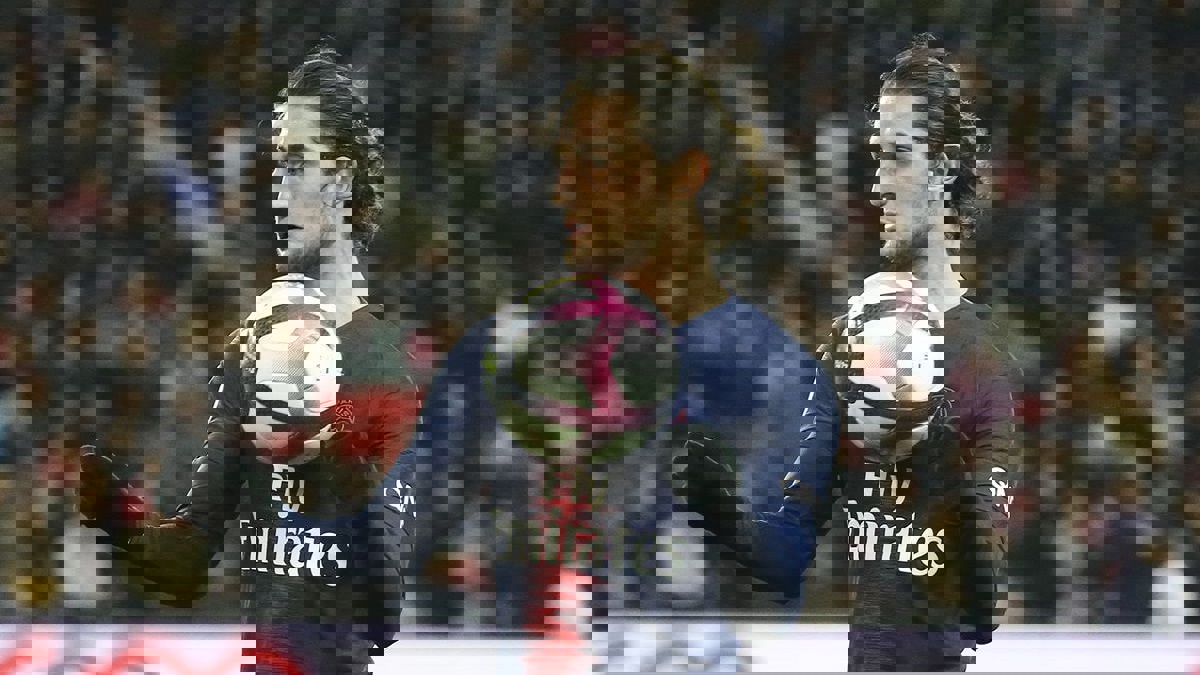 تقرير: آدريان رابيو يحسم وجهته إلى ريال مدريد وزيدان كلمة السر