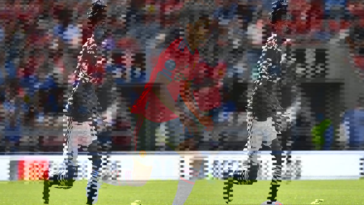 إنجلترا قد تفقد خدمات زيدان إقبال نجم مانشستر يونايتد لصالح منتخب العراق