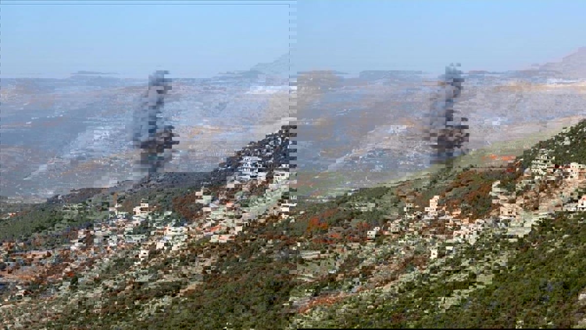 مقتل عنصرين من "حركة أمل" إثر غارة إسرائيلية جنوب لبنان 