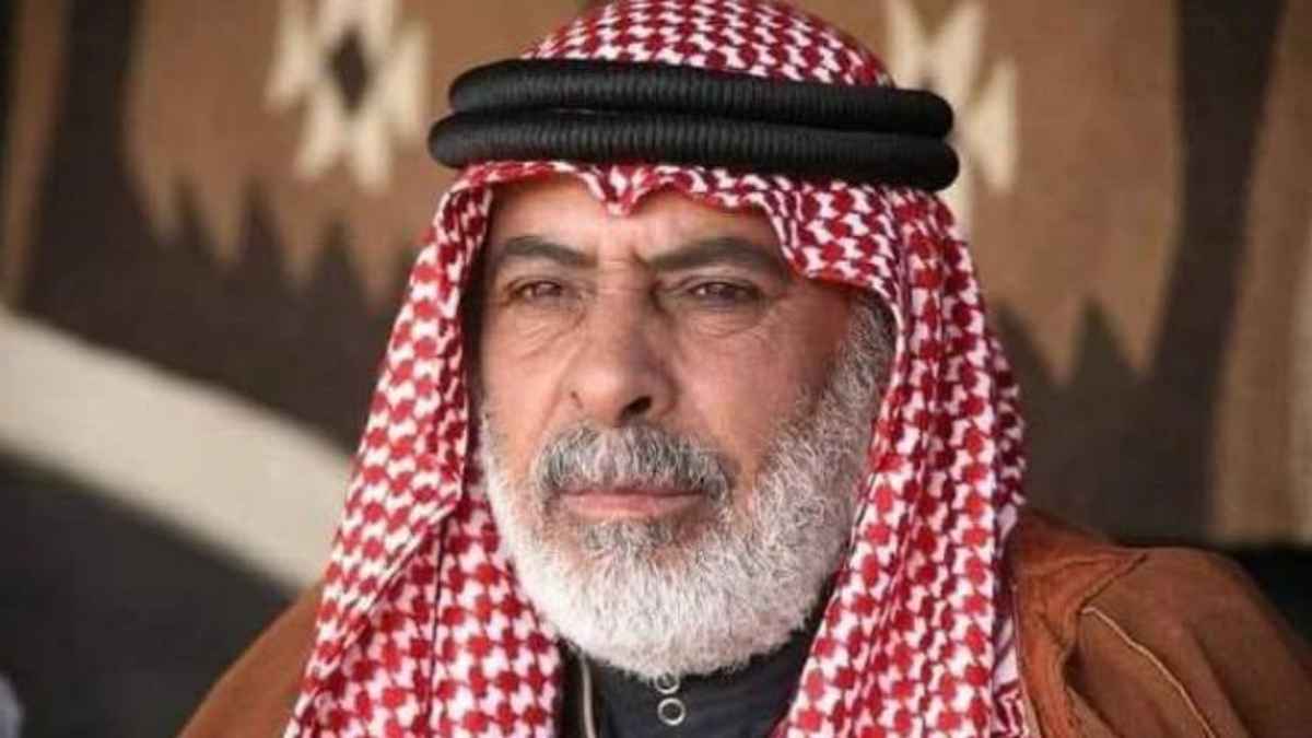 بعد أنباء تدهور صحته.. كيف بدا يوسف الجمل حين زاره وزير الثقافة الأردني؟