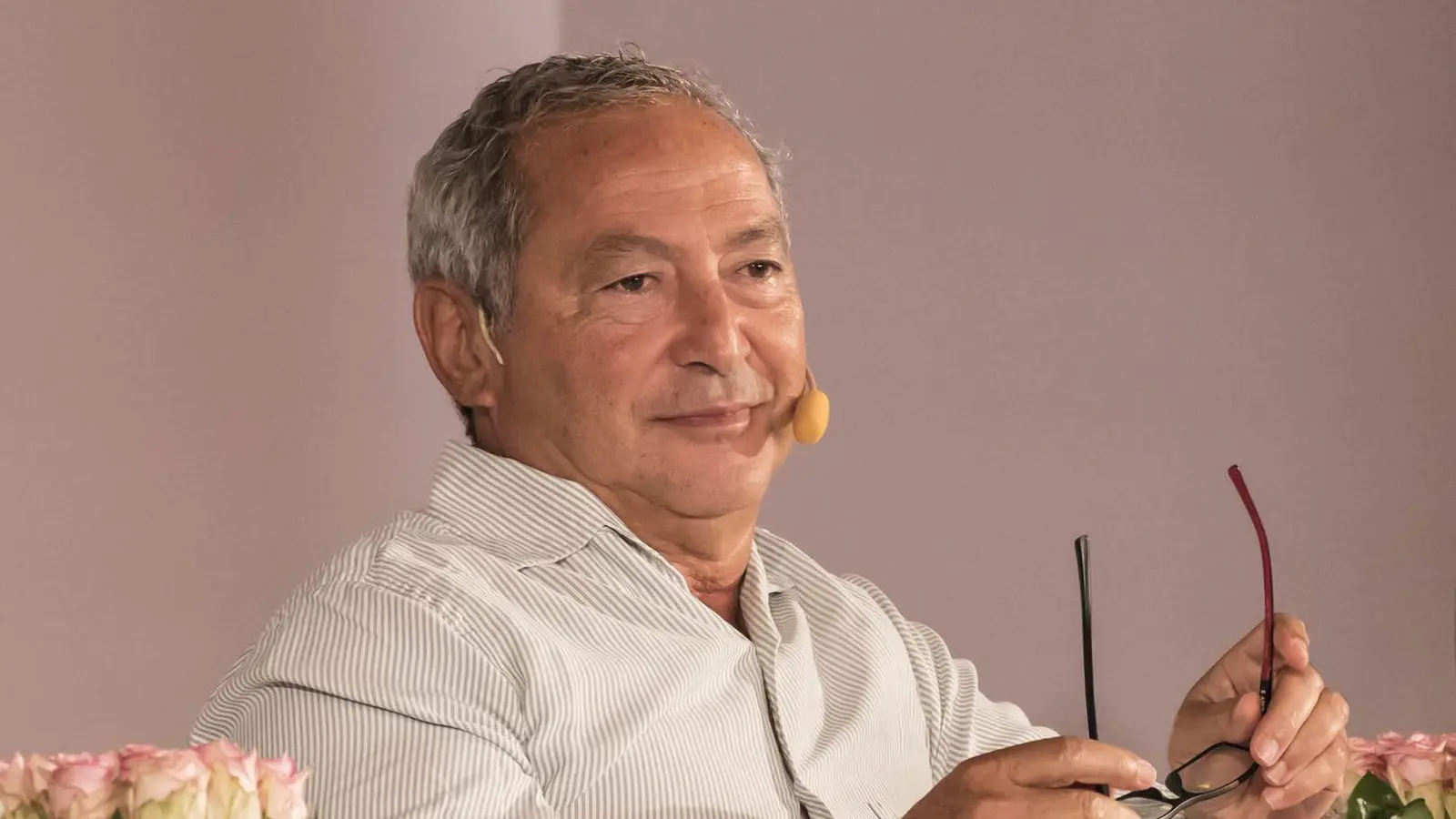 عبر ميزانيات مفتوحة.. هل يتجه "آل ساويرس" للإنتاج السينمائي؟