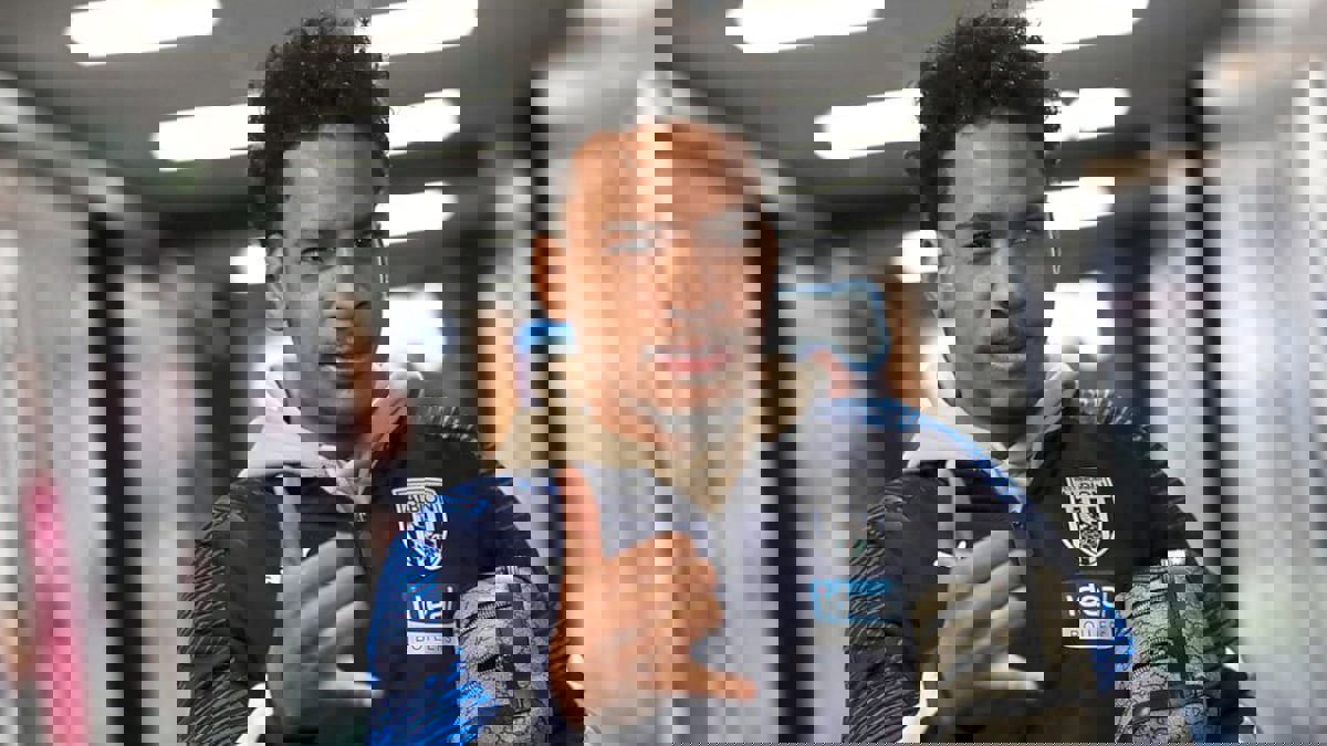 الهلال يتوصل لاتفاق مع وست بروميتش لضم ماتيوس بيريرا