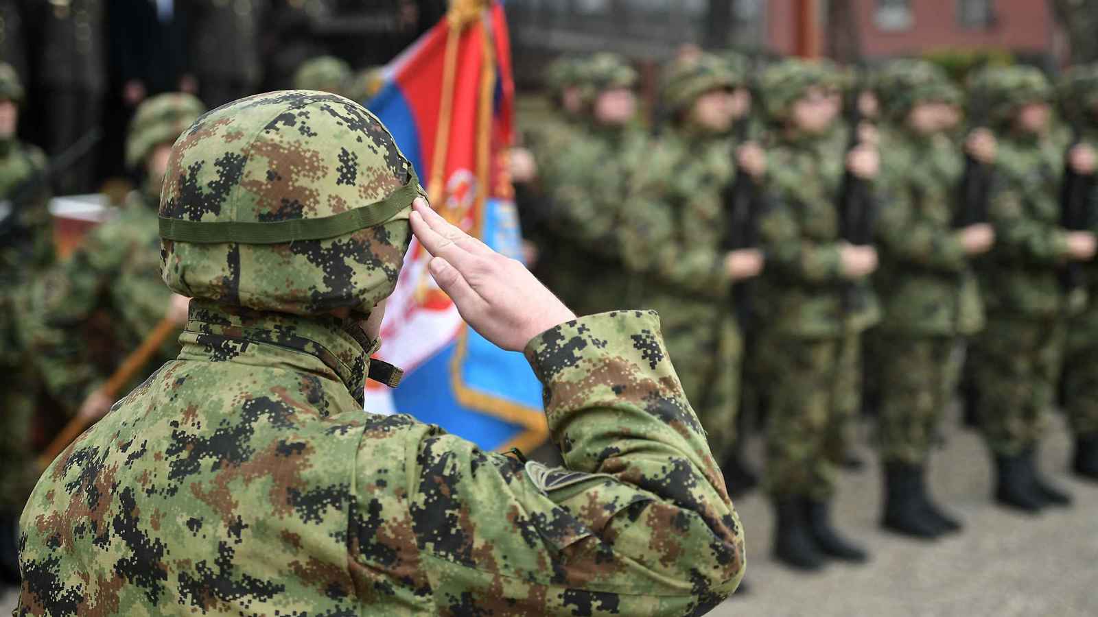 الجيش الصربي يبدأ استخدام طائرات مسيّرة محلية الصنع