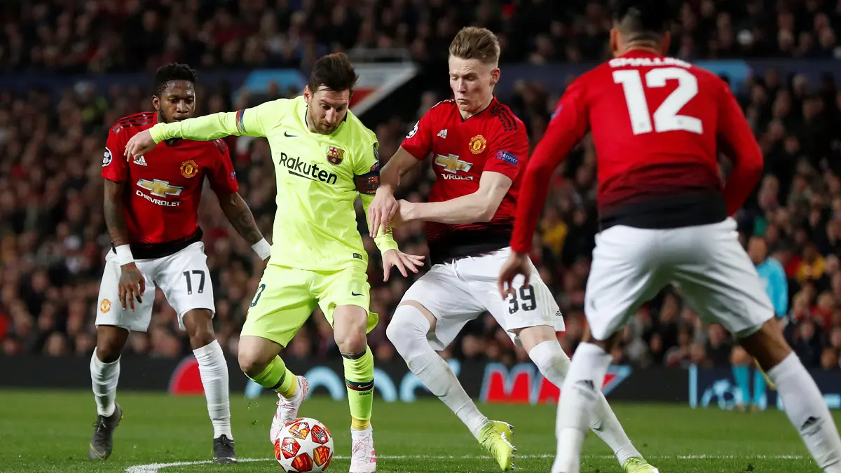 "يويفا" يعلن حكم مباراة برشلونة ومانشستر يونايتد في إياب ربع نهائي دوري أبطال أوروبا