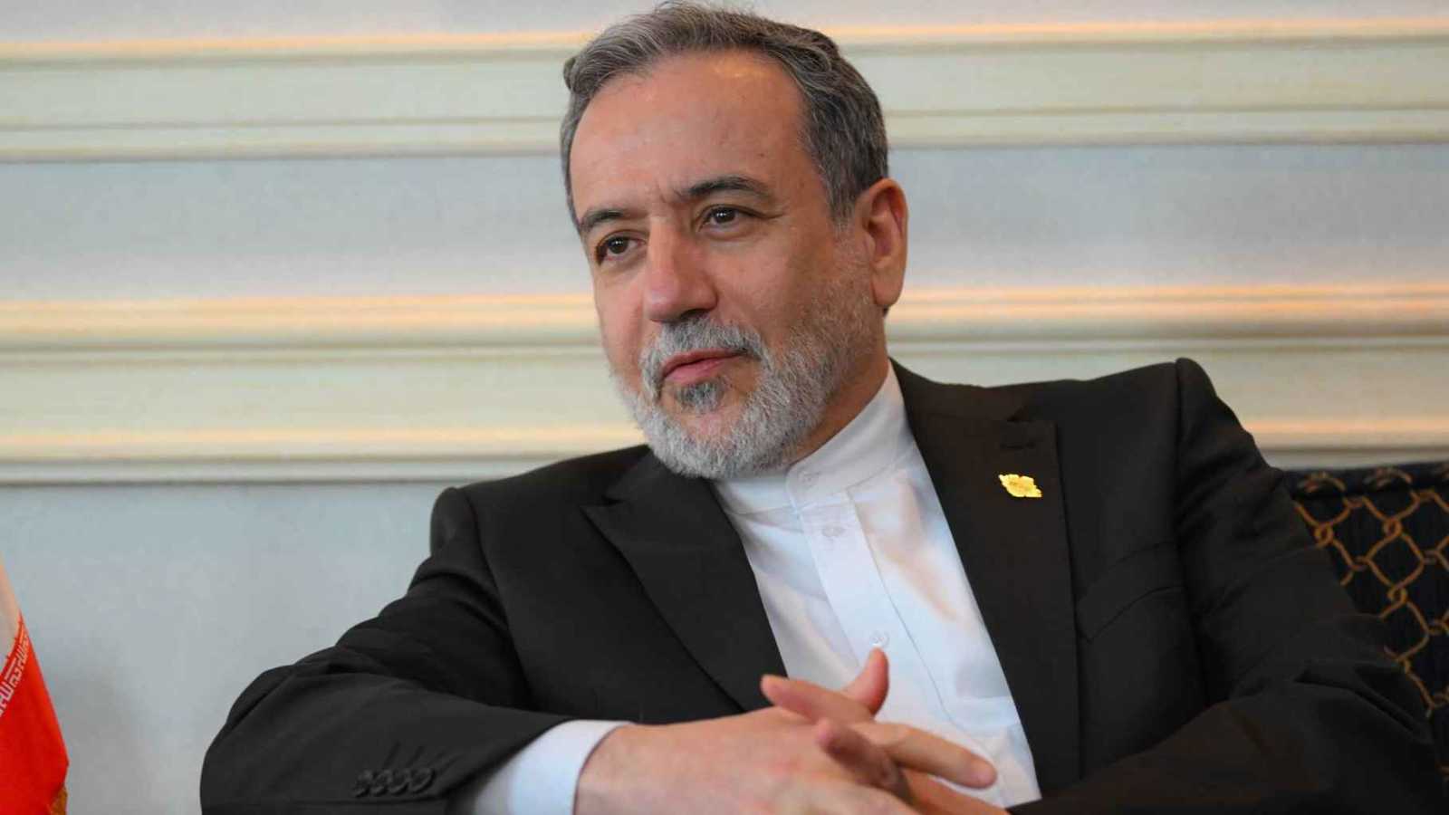 إيران والصين وروسيا: محاولة إعادة العقوبات على طهران غير قانونية