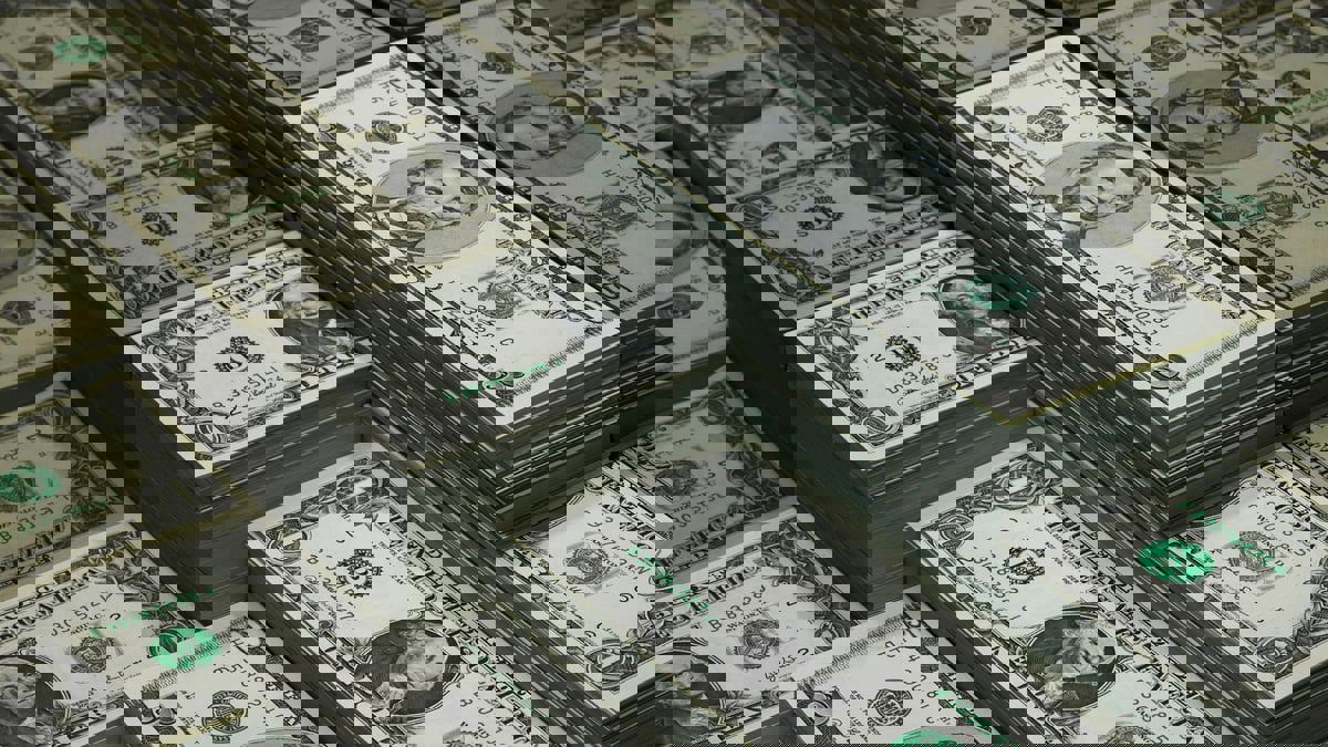 مسار الفائدة الأمريكية المستقبلي وخفض الغاز الروسي يهيمنان على سوق العملات