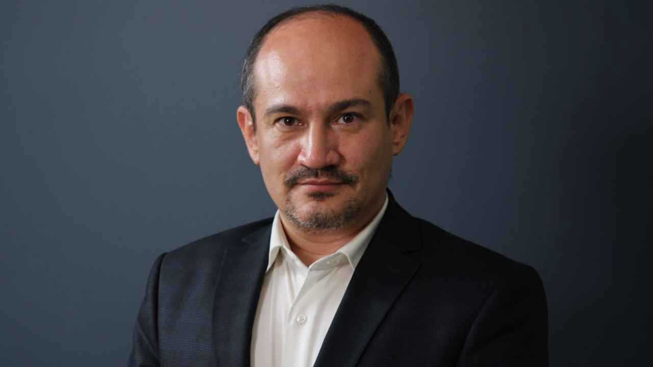 خبير إيراني: روسيا ليست ضامناً "مطلقاً" لأمننا القومي