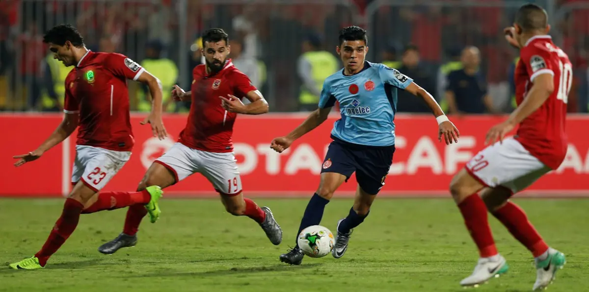 طموح الوداد المغربي يتحدى خبرة النادي الأهلي المصري