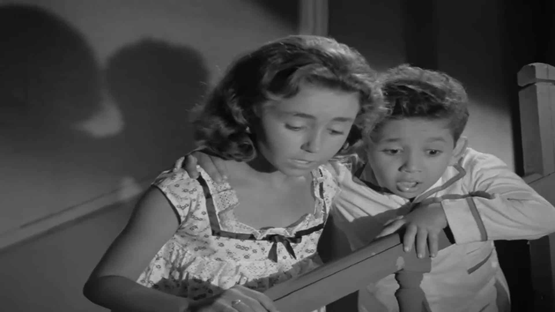 اشتُهر بلقب "الطفل المعجزة".. وفاة الفنان المصري أحمد فرحات