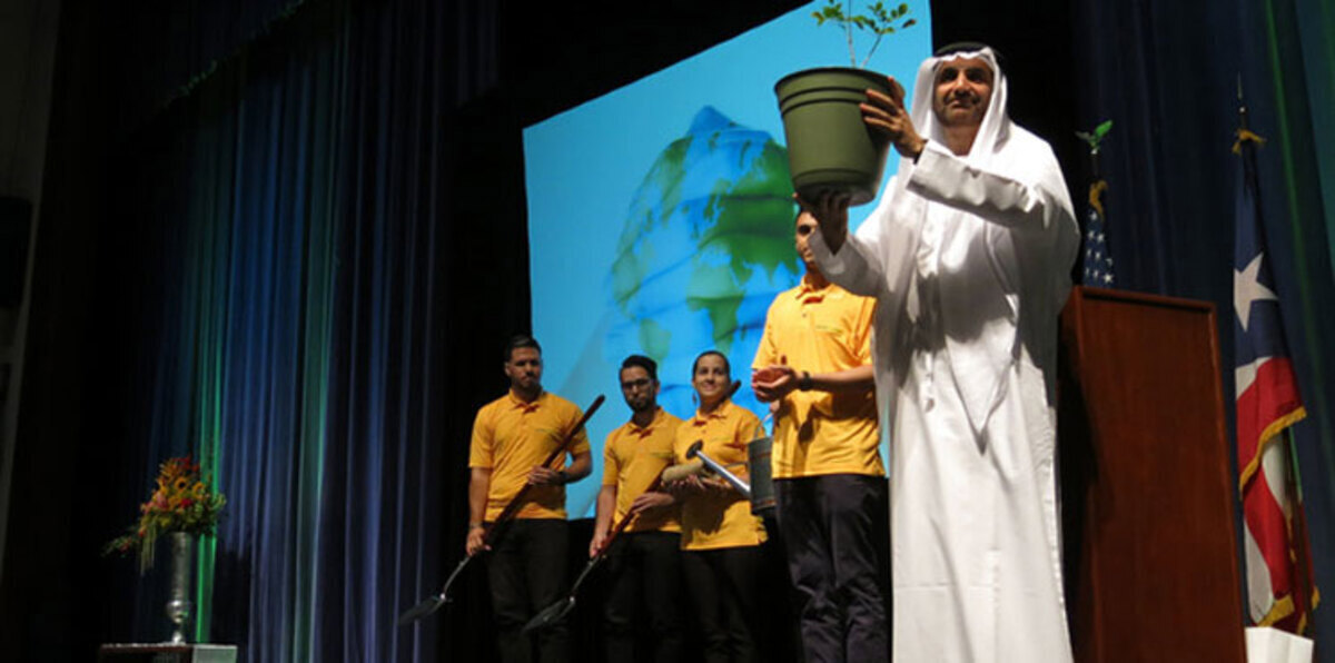  "الشيخ الأخضر" في زيارة إلى بورتو ريكو لتنمية علاقتها مع الإمارات