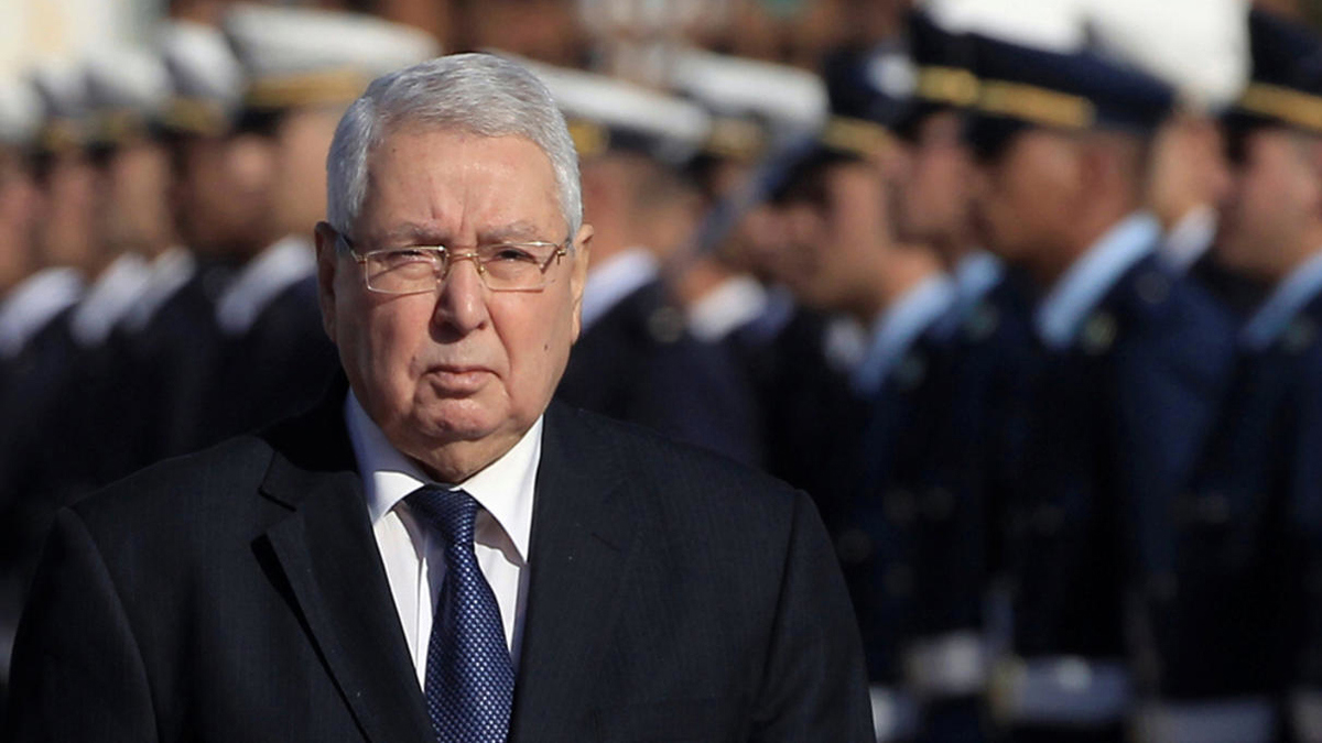 انسحاب بن صالح يشعل صراعا جديدا في البرلمان الجزائري