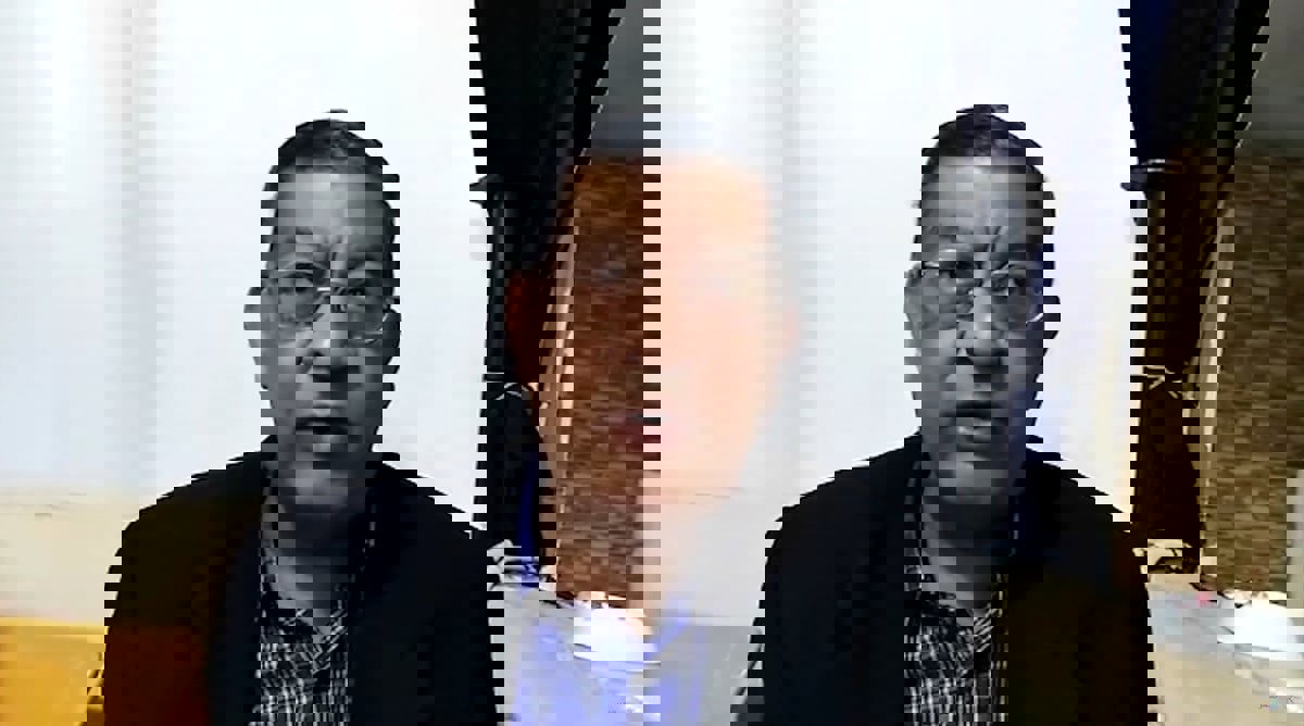 سمير الفيل أول مصري يفوز بجائزة الملتقى للقصة القصيرة في الكويت (صور)