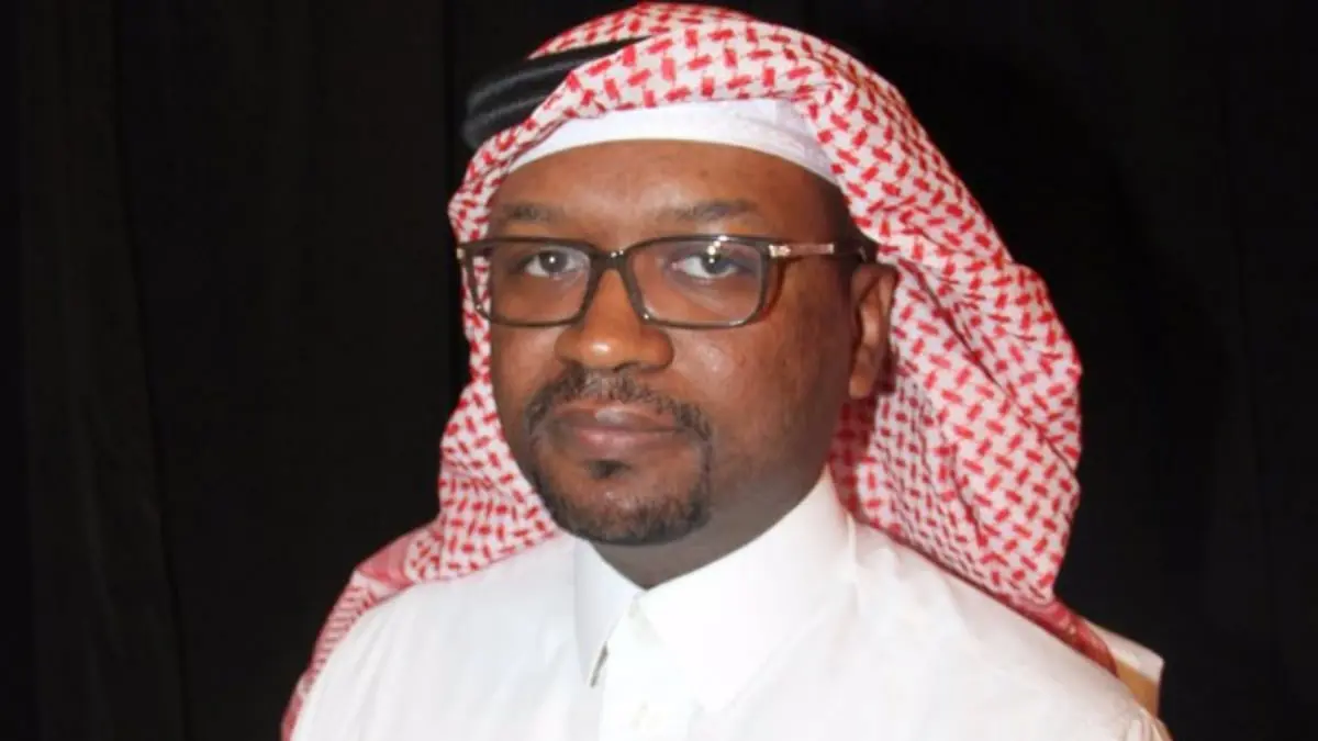 أول قرارات وليد معاذ رئيس النادي الأهلي السعودي الجديد