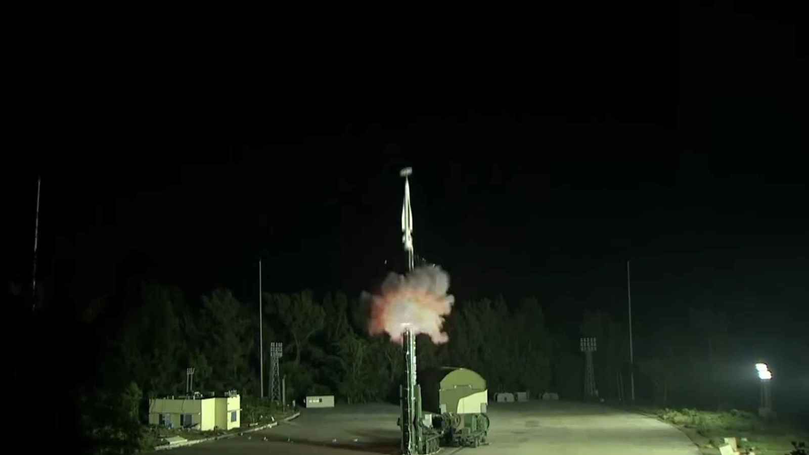 سيغير قواعد اللعبة.. الهند تختبر بنجاح صاروخاً فرط صوتي (فيديو)