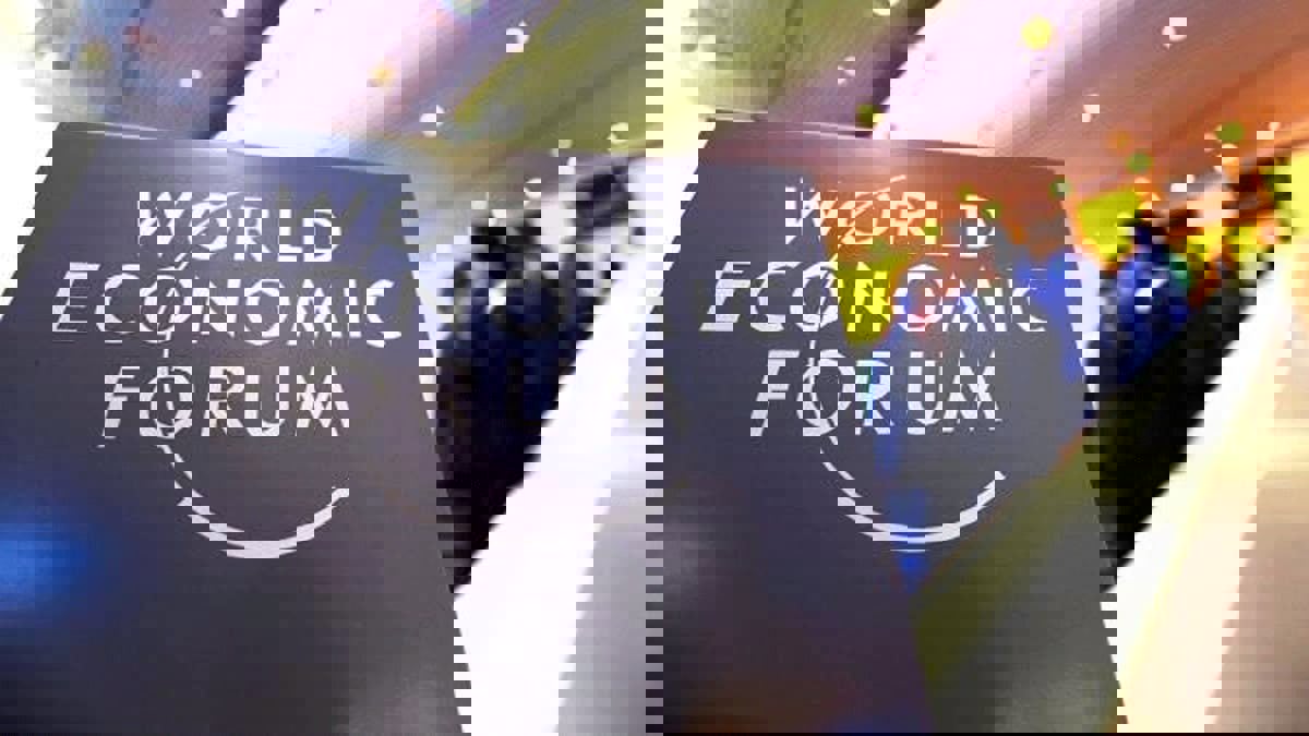 إرجاء منتدى دافوس الاقتصادي العالمي إلى الصيف المقبل