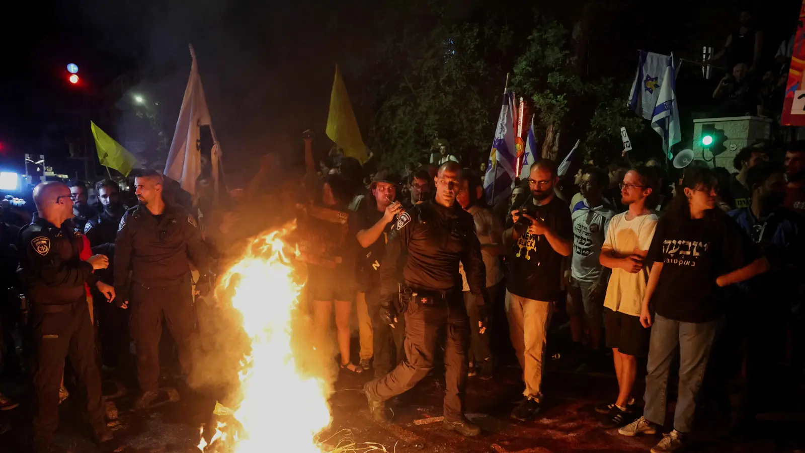 "صفقة الخروج الآمن".. ماذا تريد إسرائيل من مقترحها الجديد بشأن غزة؟