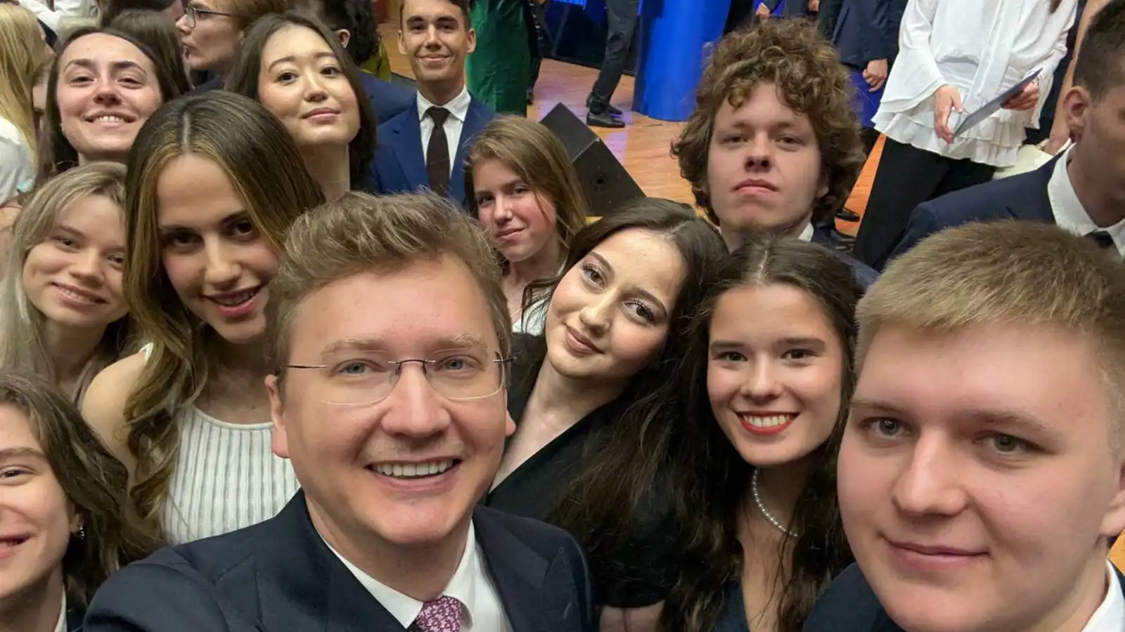 زين الأسد في حفل تخرجها