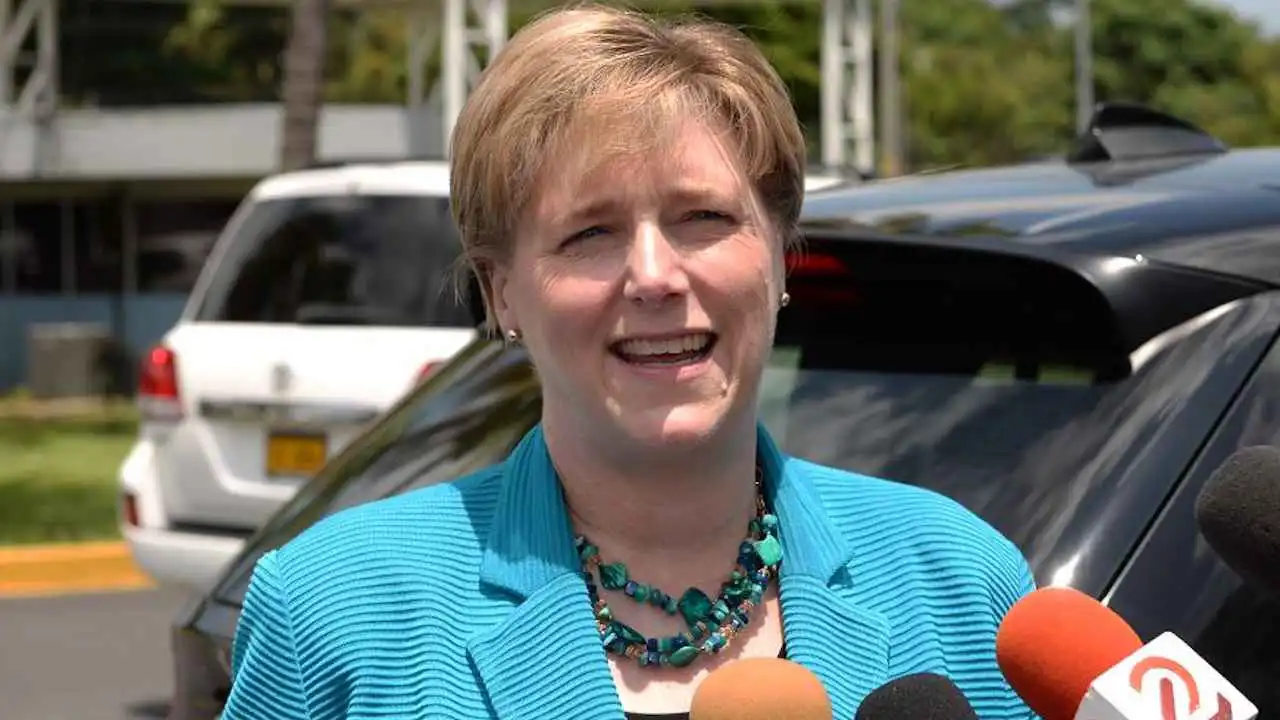 واشنطن تعيّن دوغو قائماً جديداً بأعمال سفارتها في فنزويلا