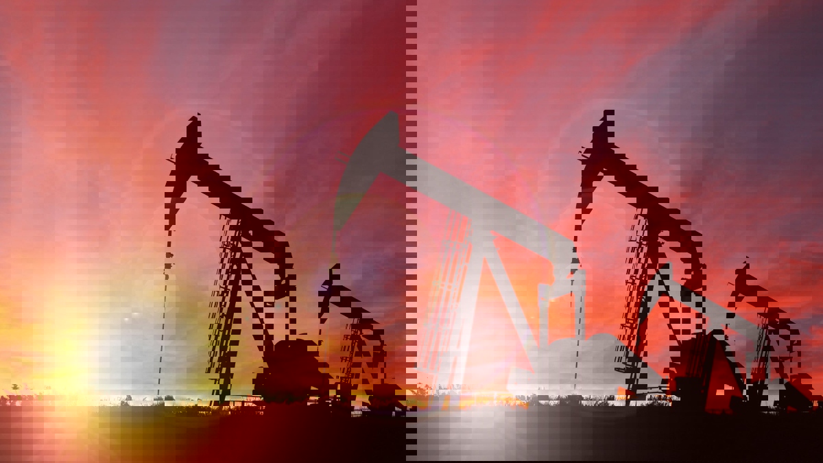 النفط يصعد لأعلى مستوى في أكثر من أسبوع بعد تعطل إنتاج في ليبيا