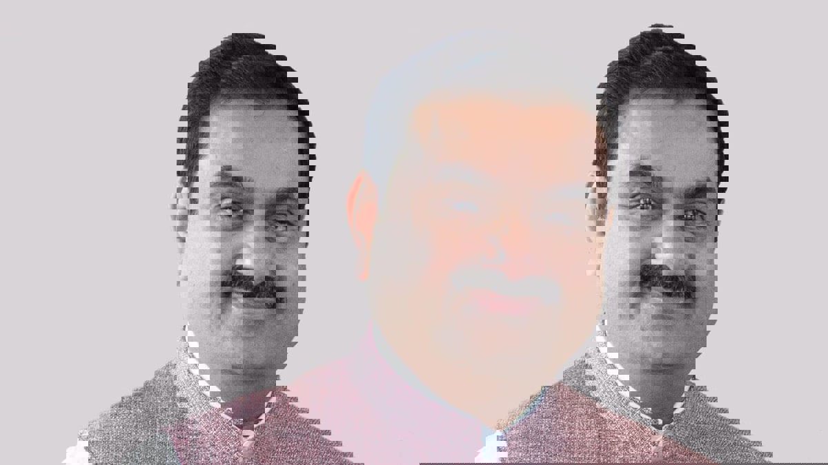 الهندي أداني يحتل المرتبة الثانية بين قائمة أثرياء العالم خلال فترة قياسية