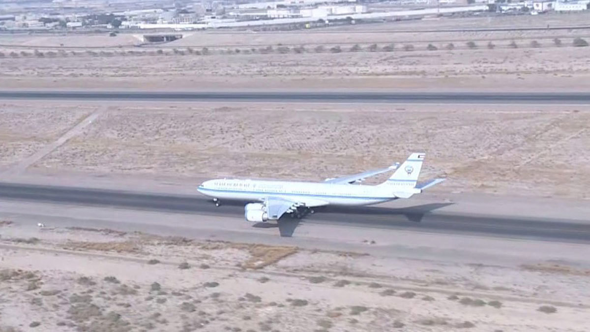 جثمان الشيخ صباح الأحمد يصل الكويت