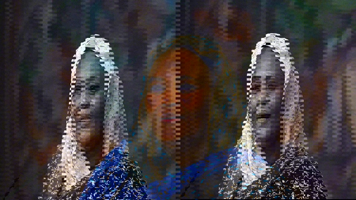 ساسة سودانيون إلى أبوظبي والقاهرة لإكمال مشاورات التسوية