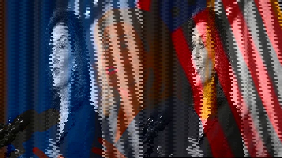 حاكمة نيويورك تعلن حالة الطوارئ بسبب جدري القردة