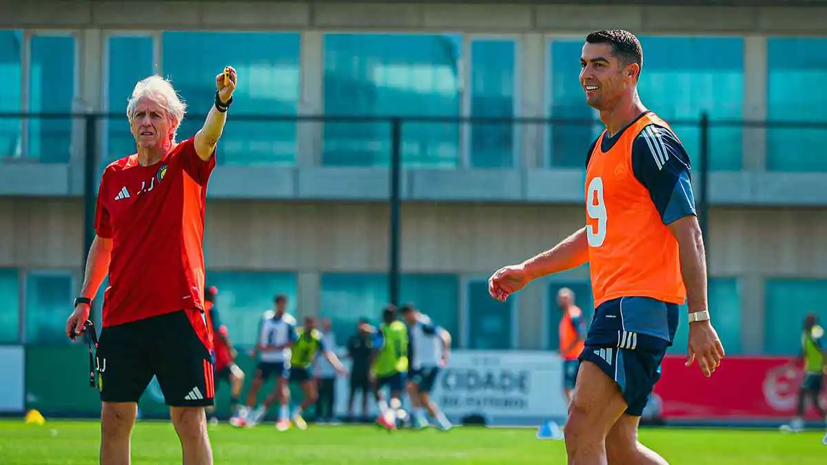 مؤشرات قوية.. هل يسير جيسوس بالنصر نحو سيناريو الهلال في 2024؟