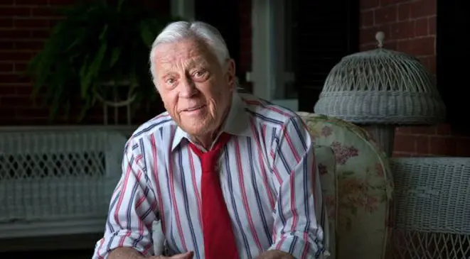 رحيل الصحافي الذي أسقط نيكسون