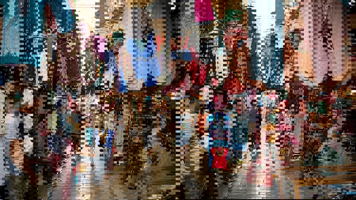 هجرها السياح.. جائحة كورونا تفاقم أزمة المدينة العتيقة في تونس (فيديو إرم)