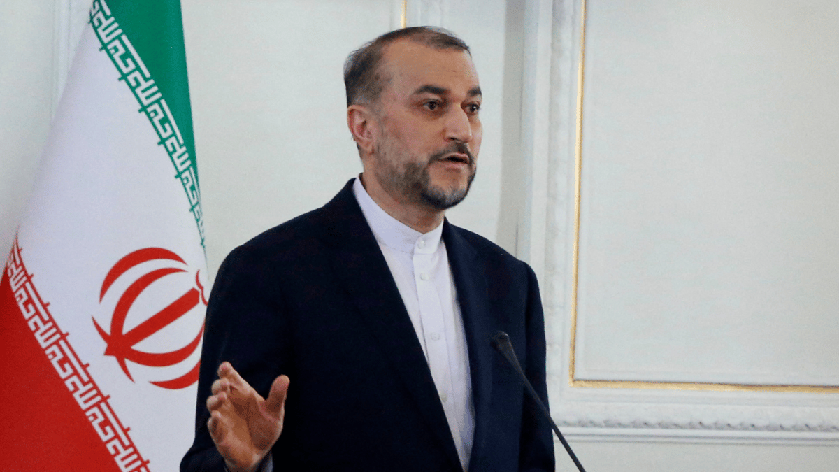 بعد أسبوع من استهداف قنصلية بلاده.. وزير خارجية إيران في سوريا